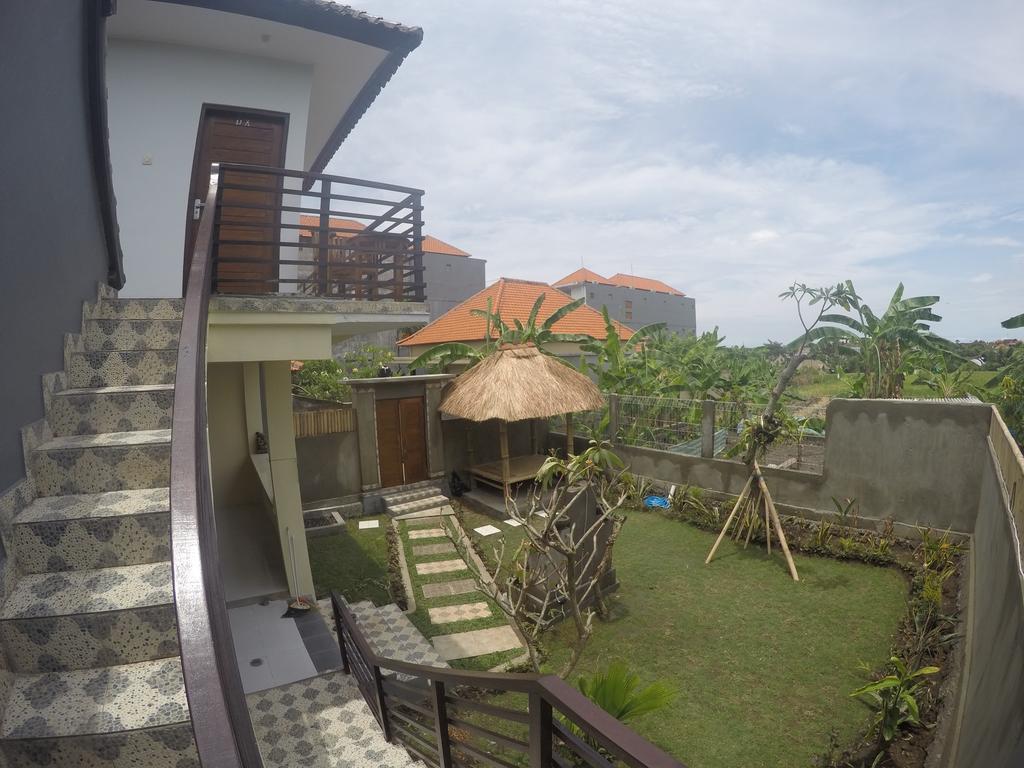 Pluto House Appartement Canggu Buitenkant foto