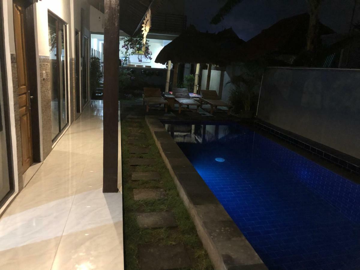Pluto House Appartement Canggu Buitenkant foto