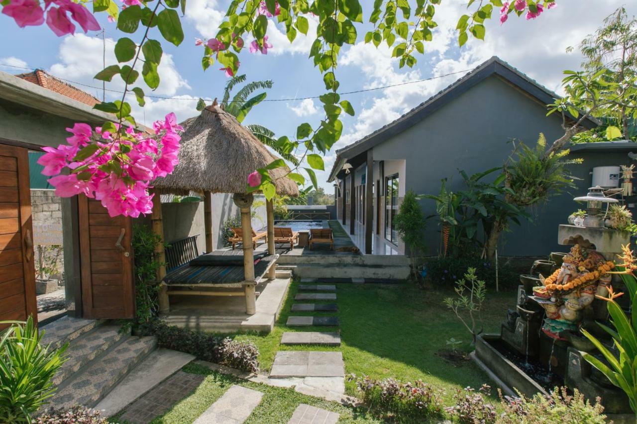 Pluto House Appartement Canggu Buitenkant foto