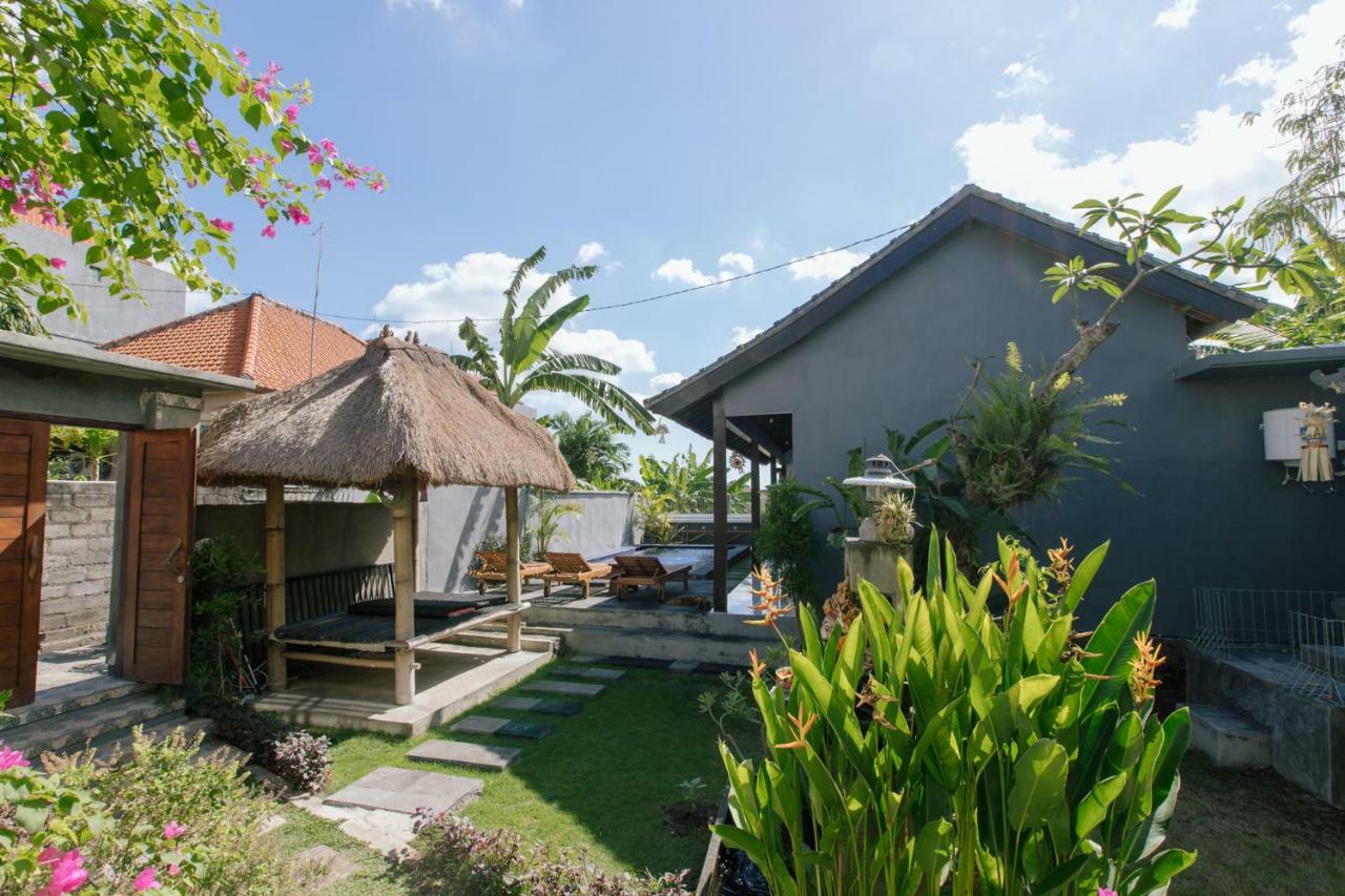 Pluto House Appartement Canggu Buitenkant foto