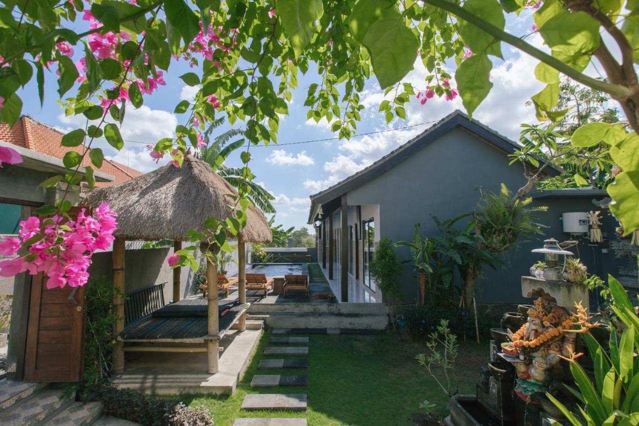 Pluto House Appartement Canggu Buitenkant foto